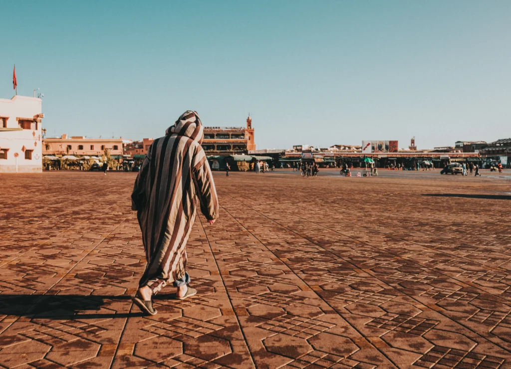 تجنيس القبائل النازحة